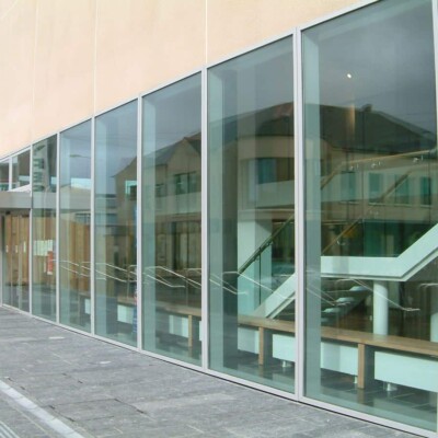 hi rise curtain walling